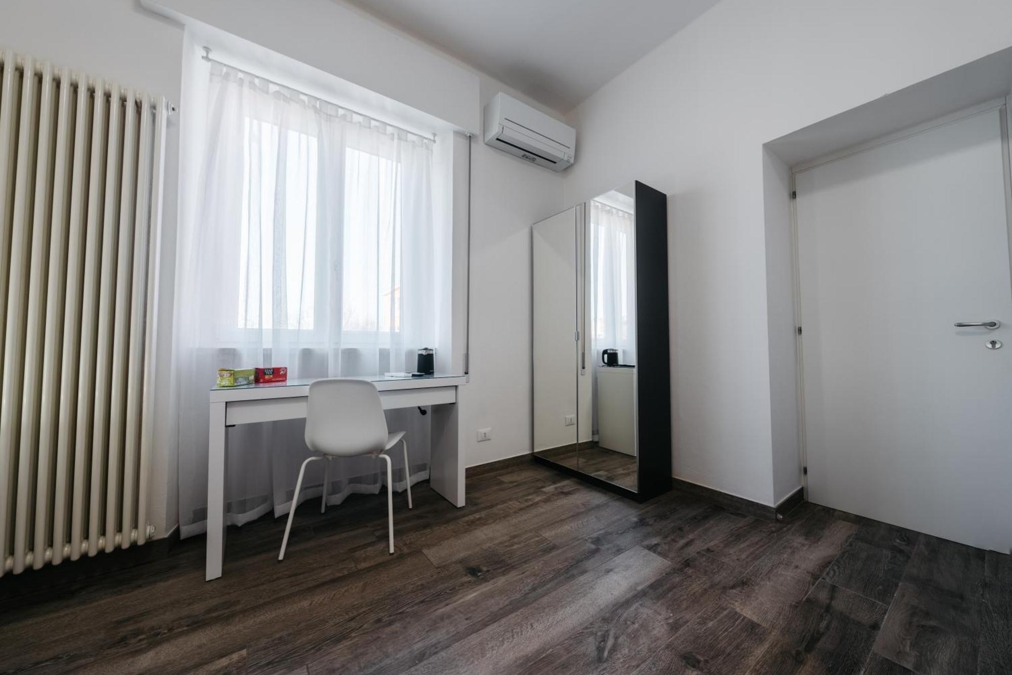 Porta Nuova Suites Верона Экстерьер фото