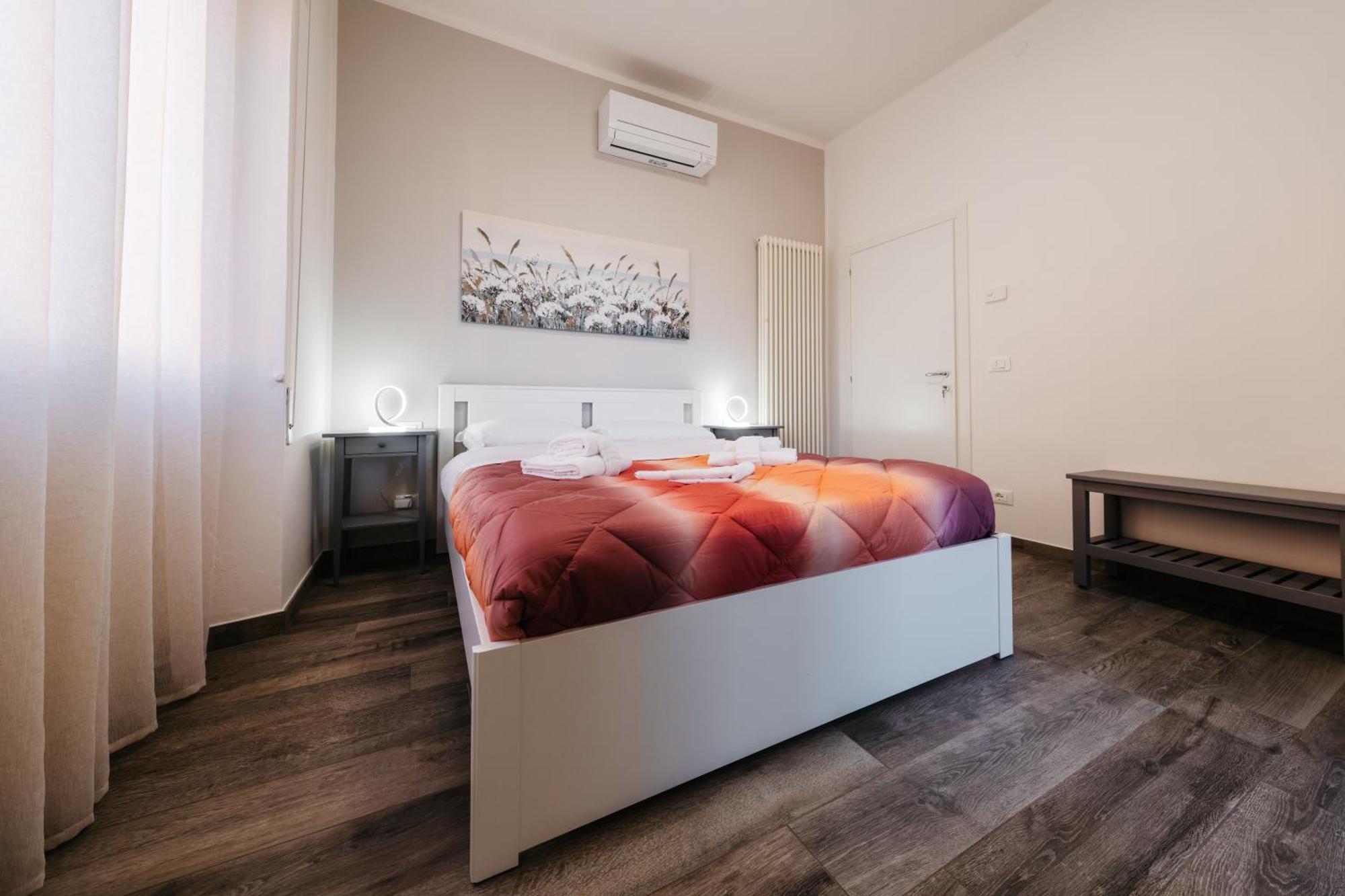 Porta Nuova Suites Верона Экстерьер фото