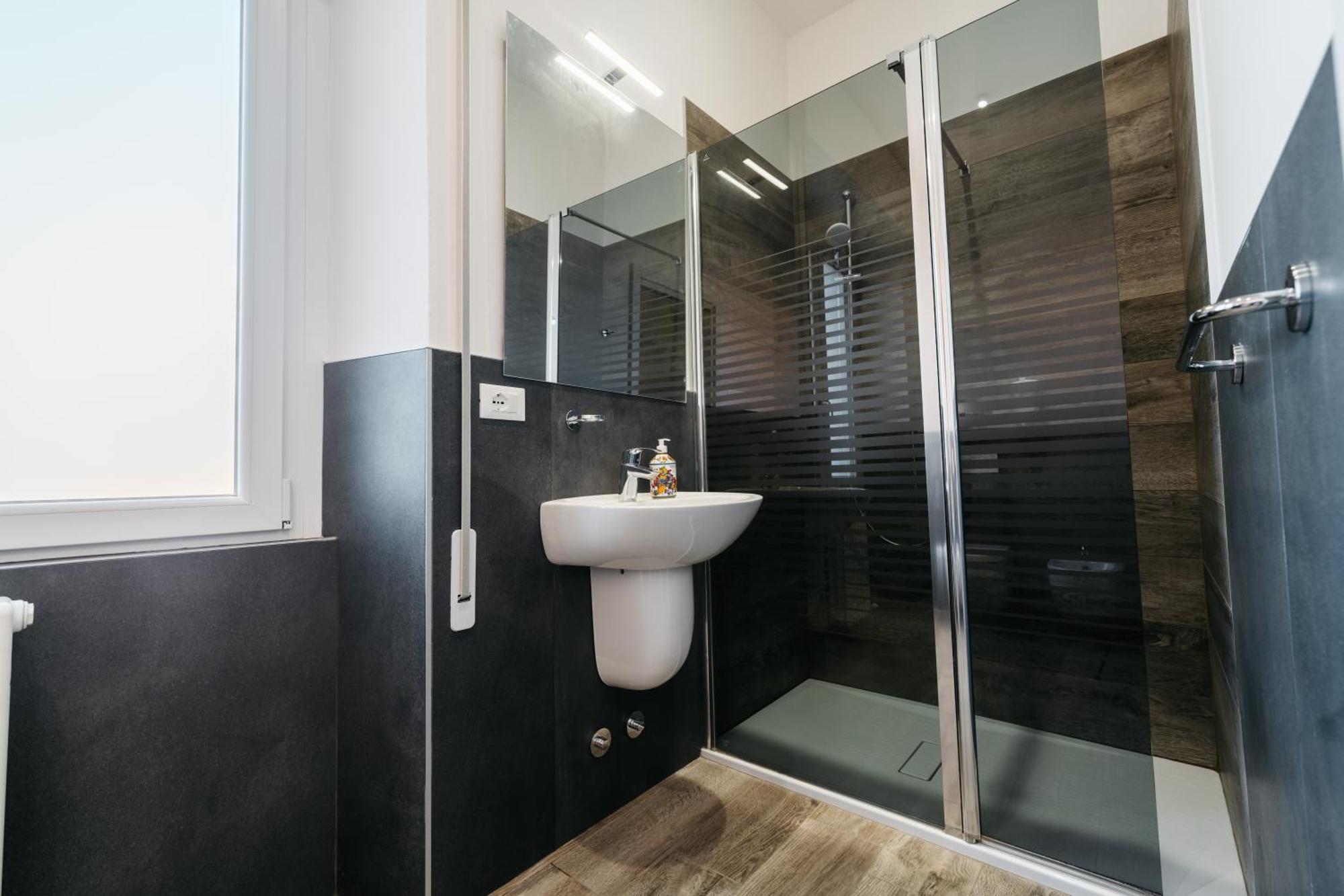 Porta Nuova Suites Верона Экстерьер фото