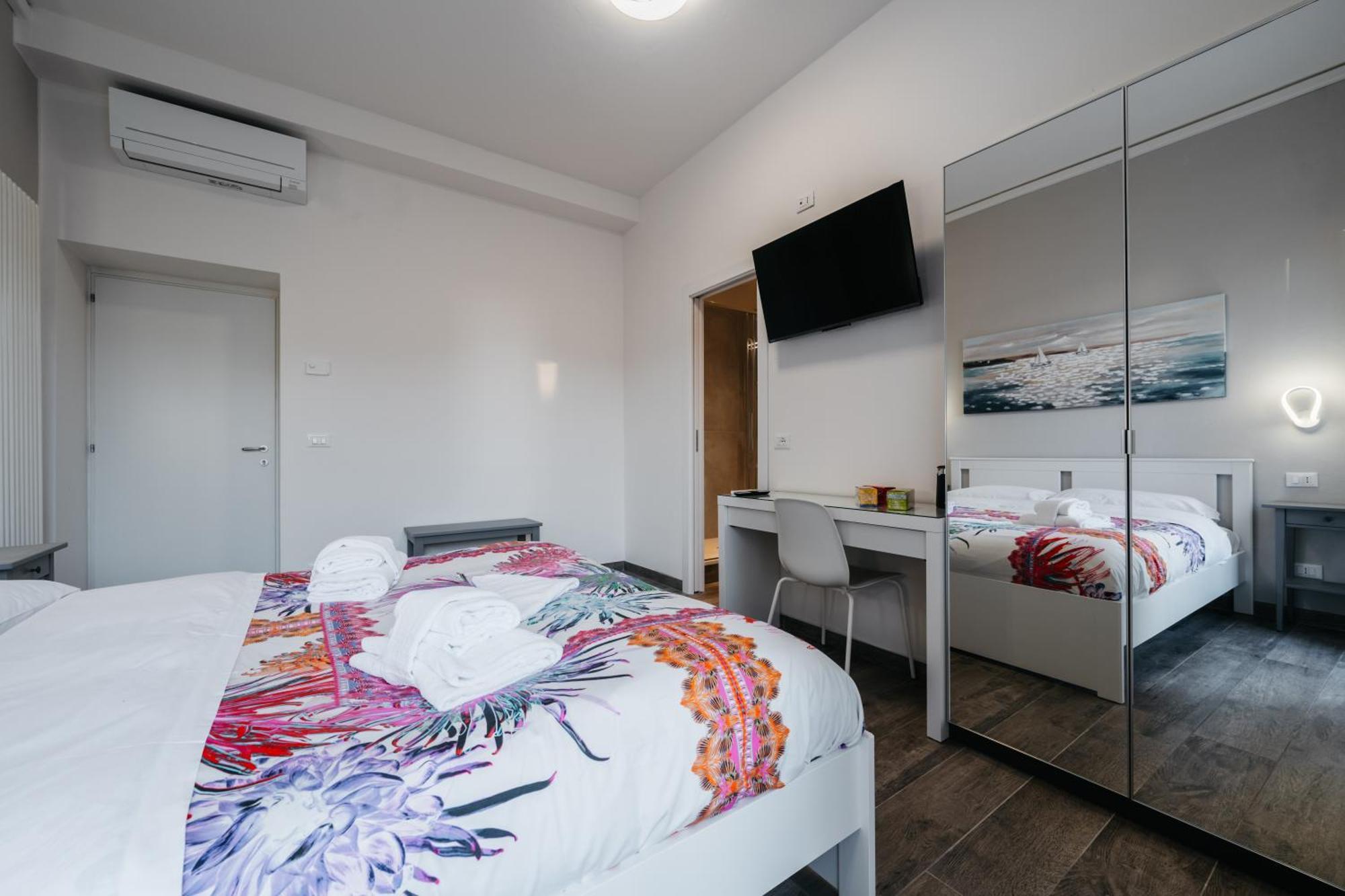 Porta Nuova Suites Верона Экстерьер фото